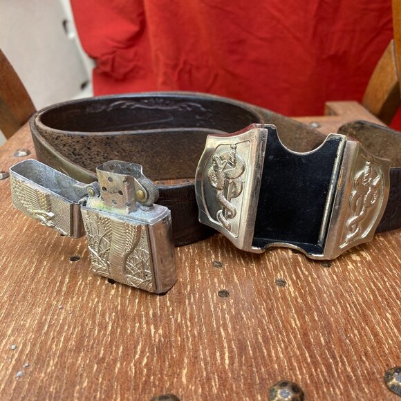 18-(VB&B) Vintage. Collectors. Carroo. Cobra. Lighter. Belt and Buckle. - Picture 5 of 15